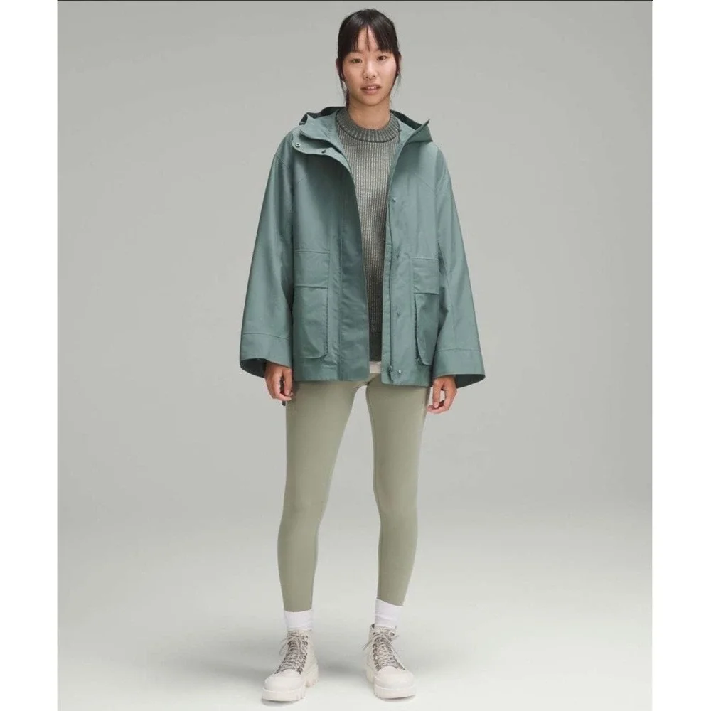Lululemon Oversized Hooded Rain Jacket In Medium Forest - Size 10